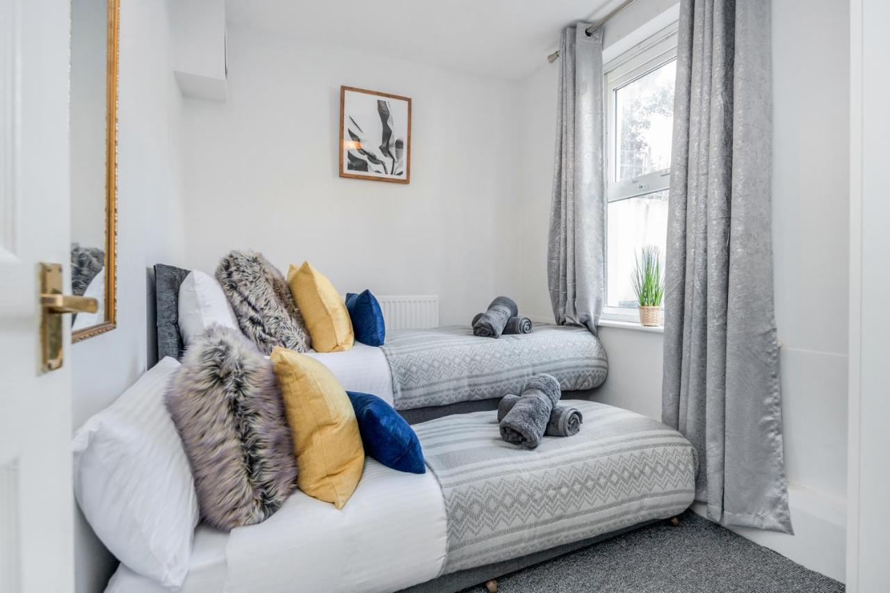 Stunning 2-Bed Apt - Free Parking - Camden - Central - Zoo - Shop - Events Лондон Екстер'єр фото