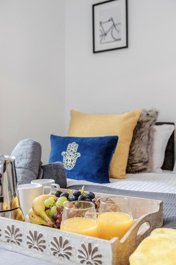 Stunning 2-Bed Apt - Free Parking - Camden - Central - Zoo - Shop - Events Лондон Екстер'єр фото