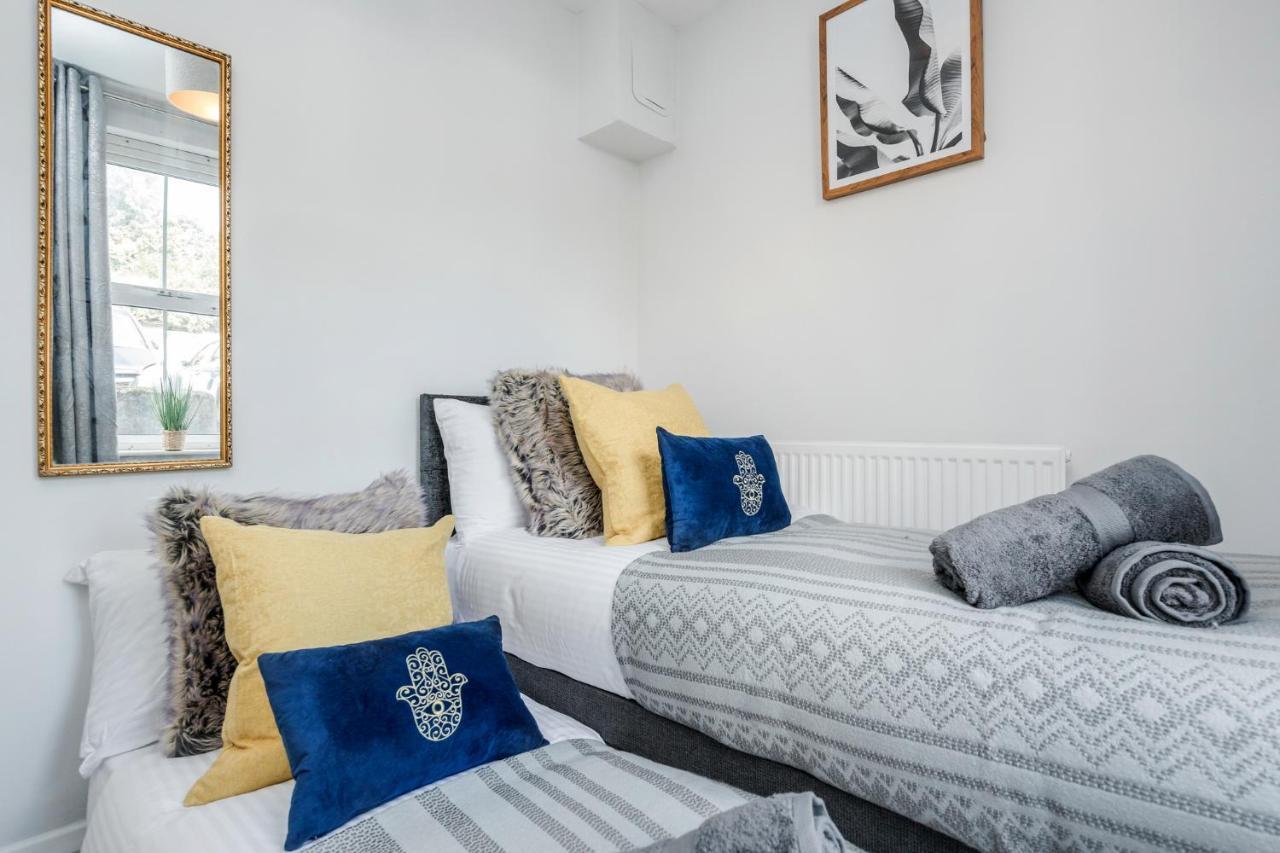 Stunning 2-Bed Apt - Free Parking - Camden - Central - Zoo - Shop - Events Лондон Екстер'єр фото