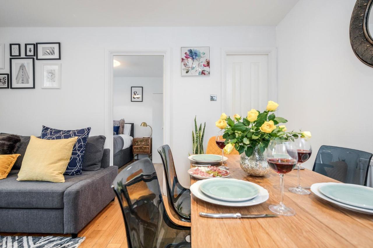 Stunning 2-Bed Apt - Free Parking - Camden - Central - Zoo - Shop - Events Лондон Екстер'єр фото